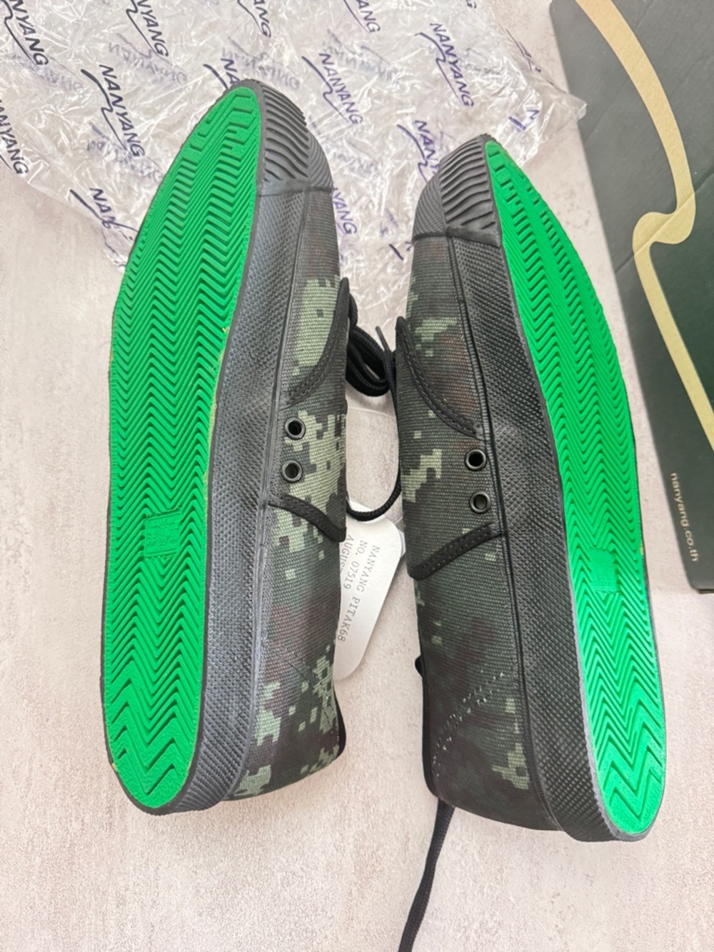 Nanyang limited edition Tactical Camouflage Sneakers in Green - Unbranded - Picture 7 of 7